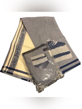 Anthropologie Kitchen Towel and Oven Mittens